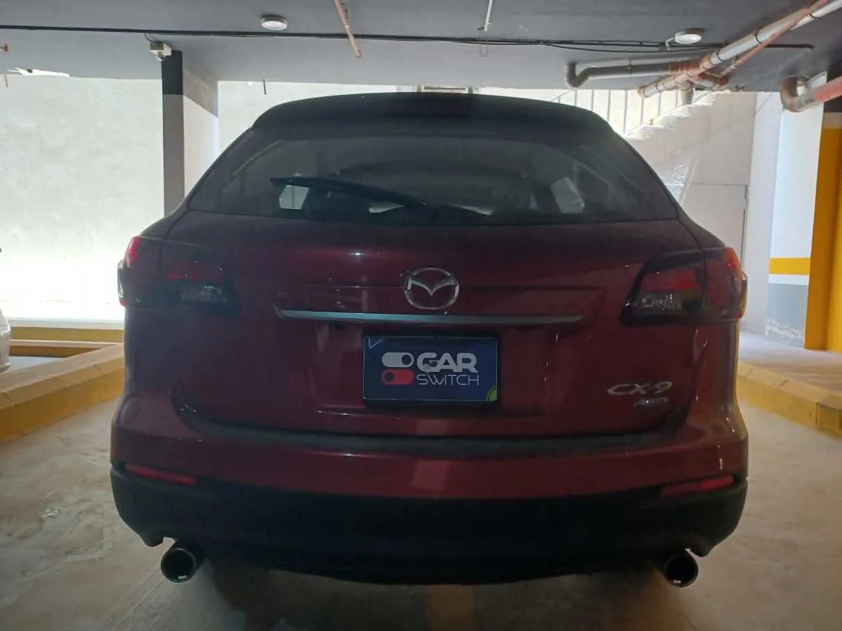 Car image 6