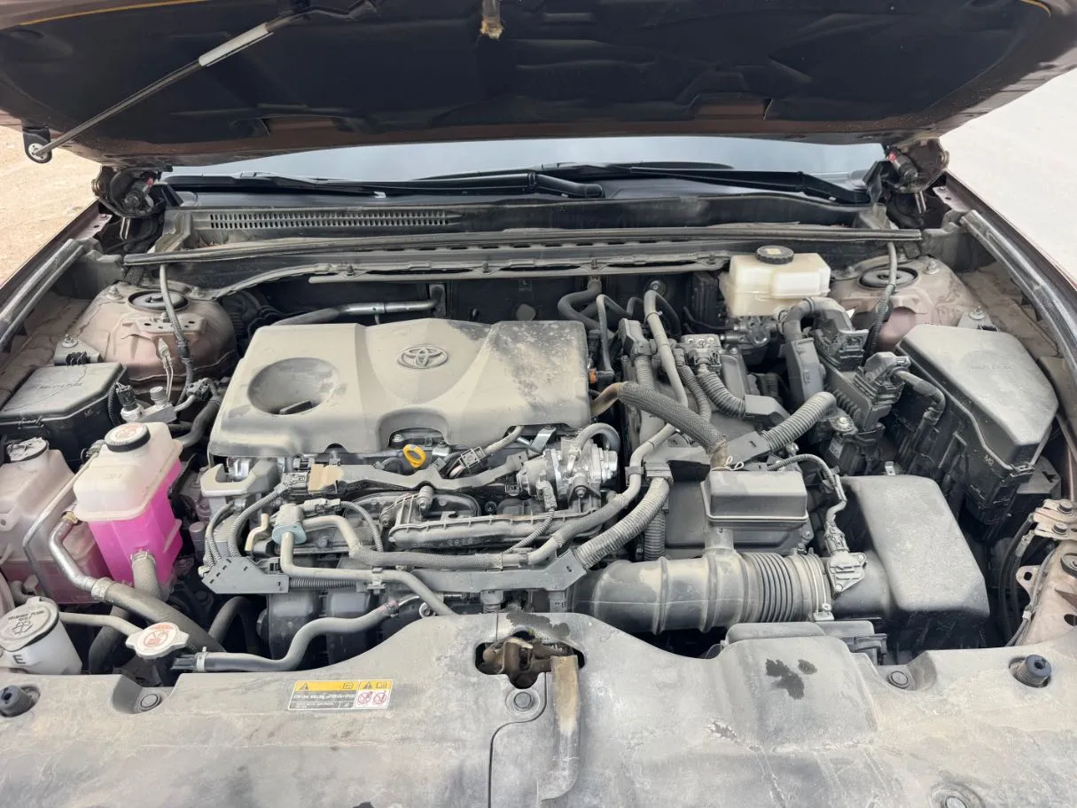 Car image 22