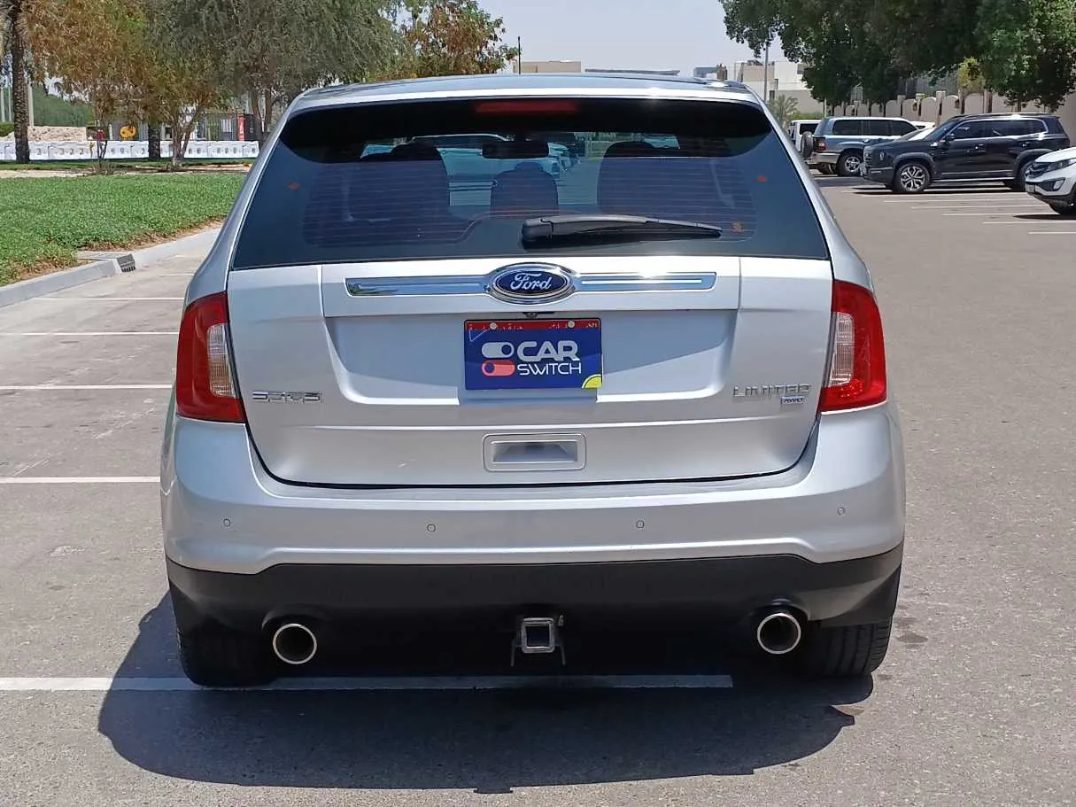 Car image 6