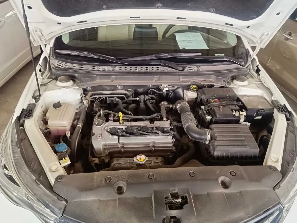 Car image 20