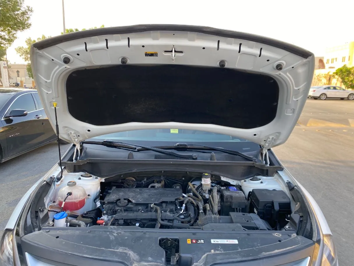 Car image 22