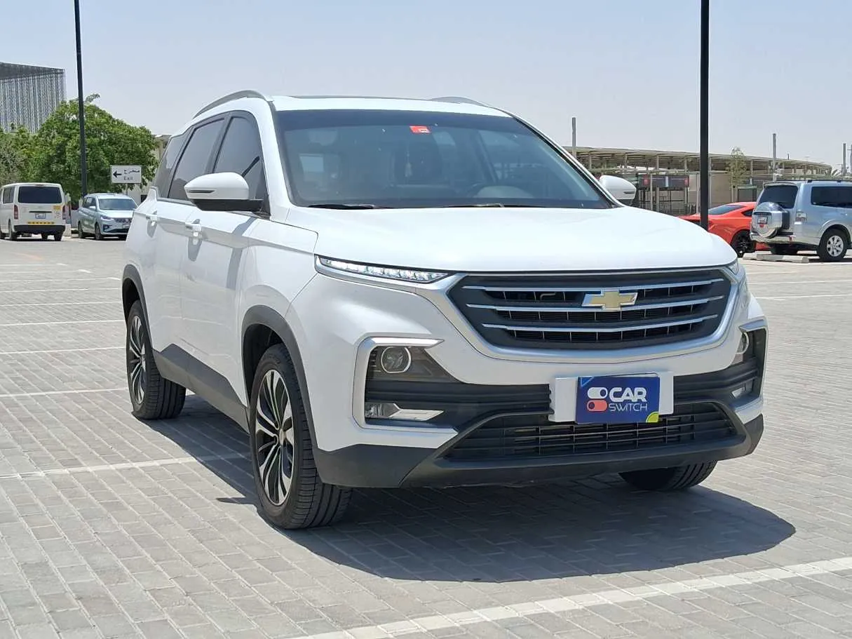 Car image 3