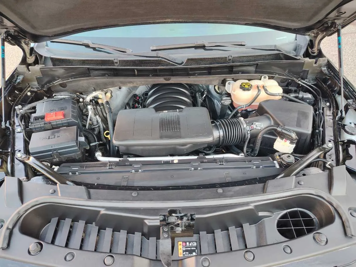Car image 35