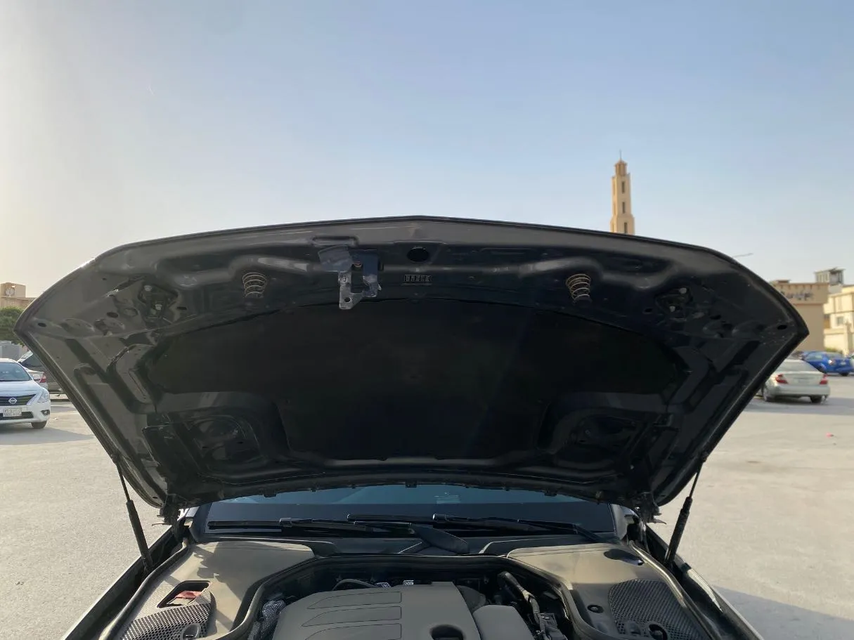 Car image 31