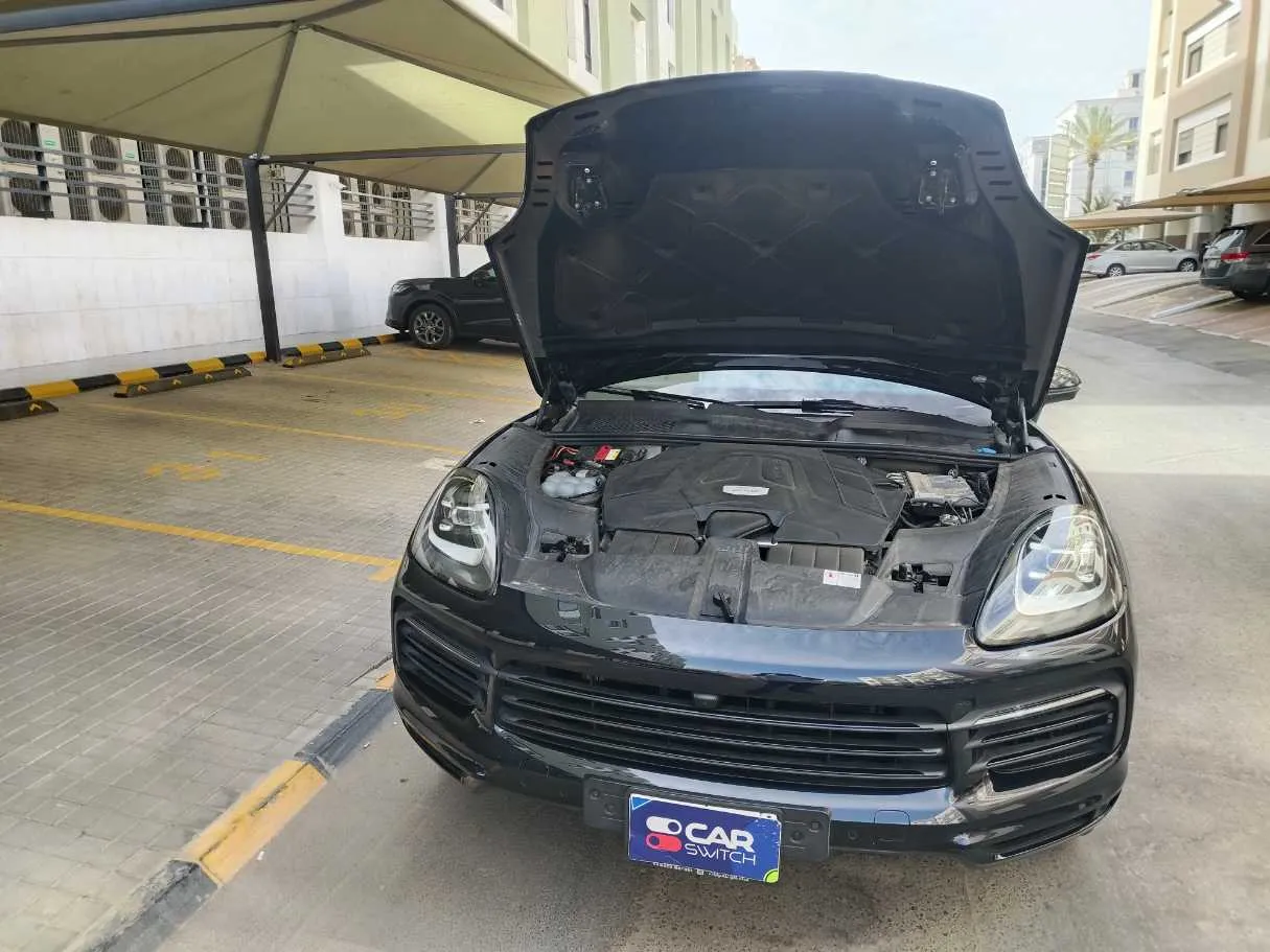 Car image 49