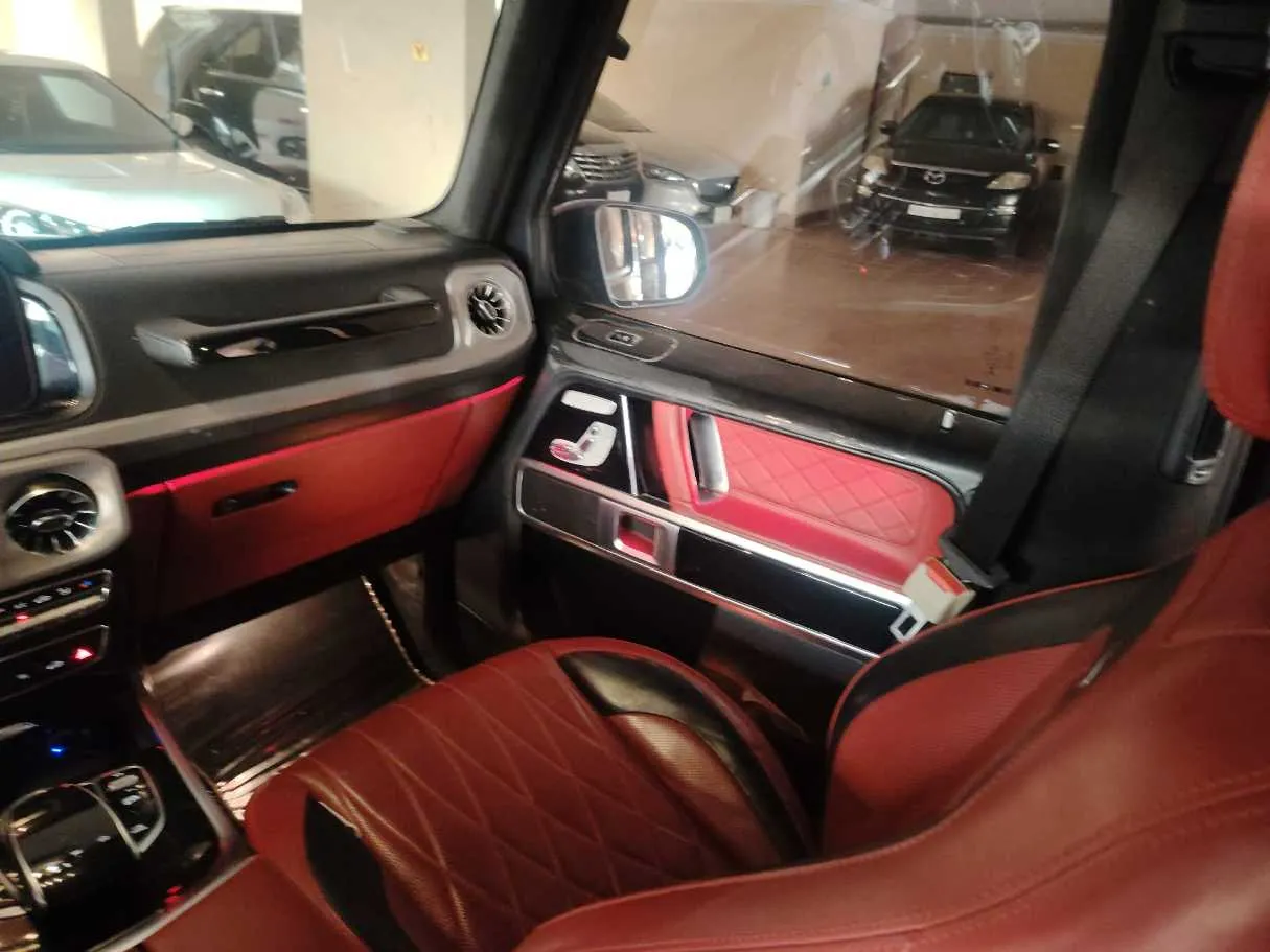 Car image 37