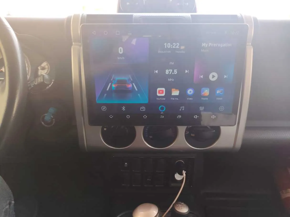 Car image 22