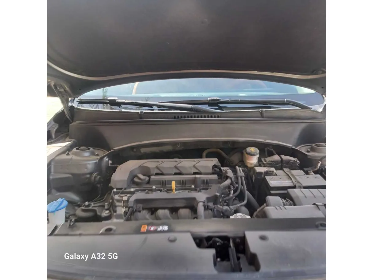 Car image 28
