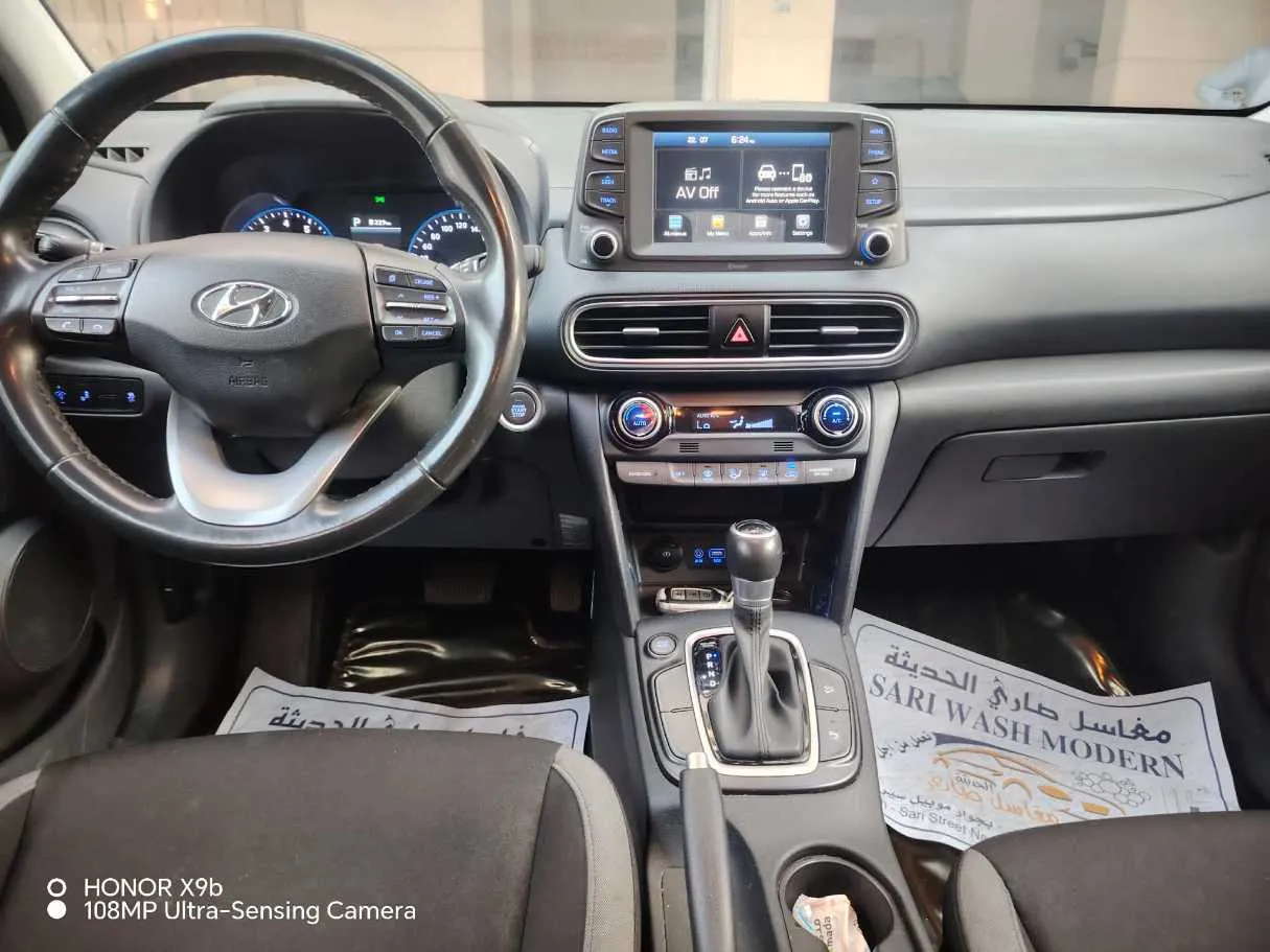 Car image 22