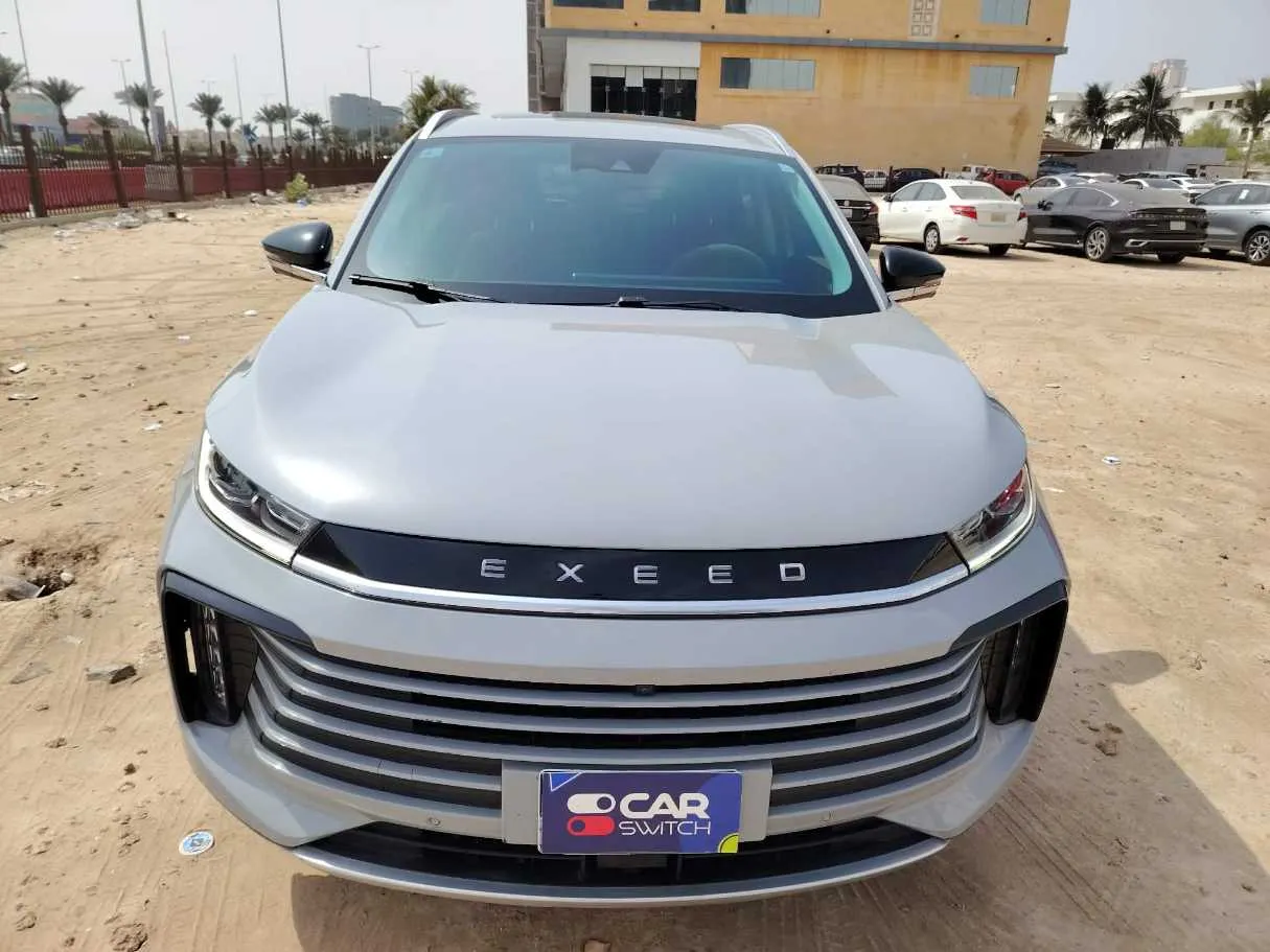 Car image 2