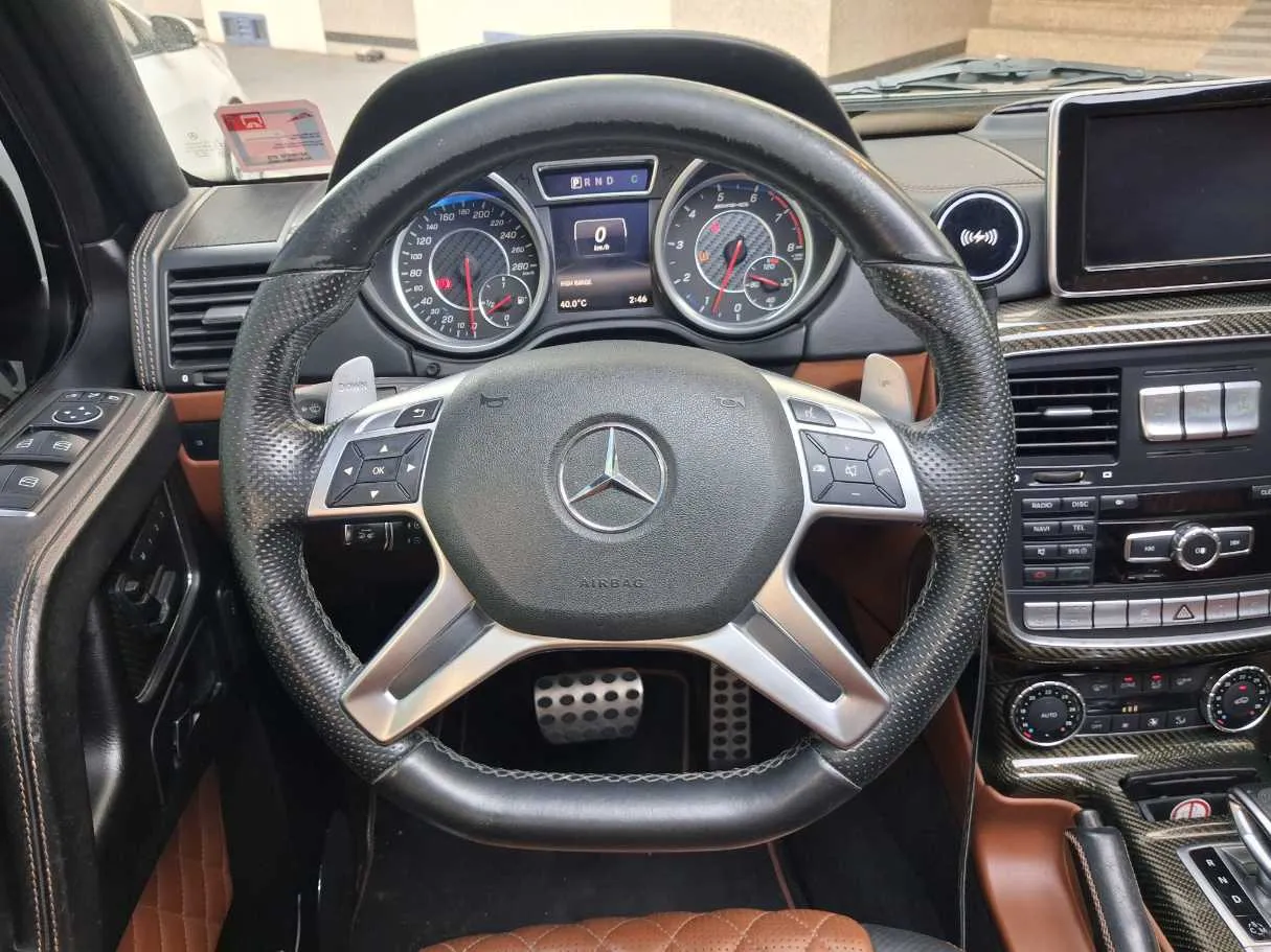 Car image 16
