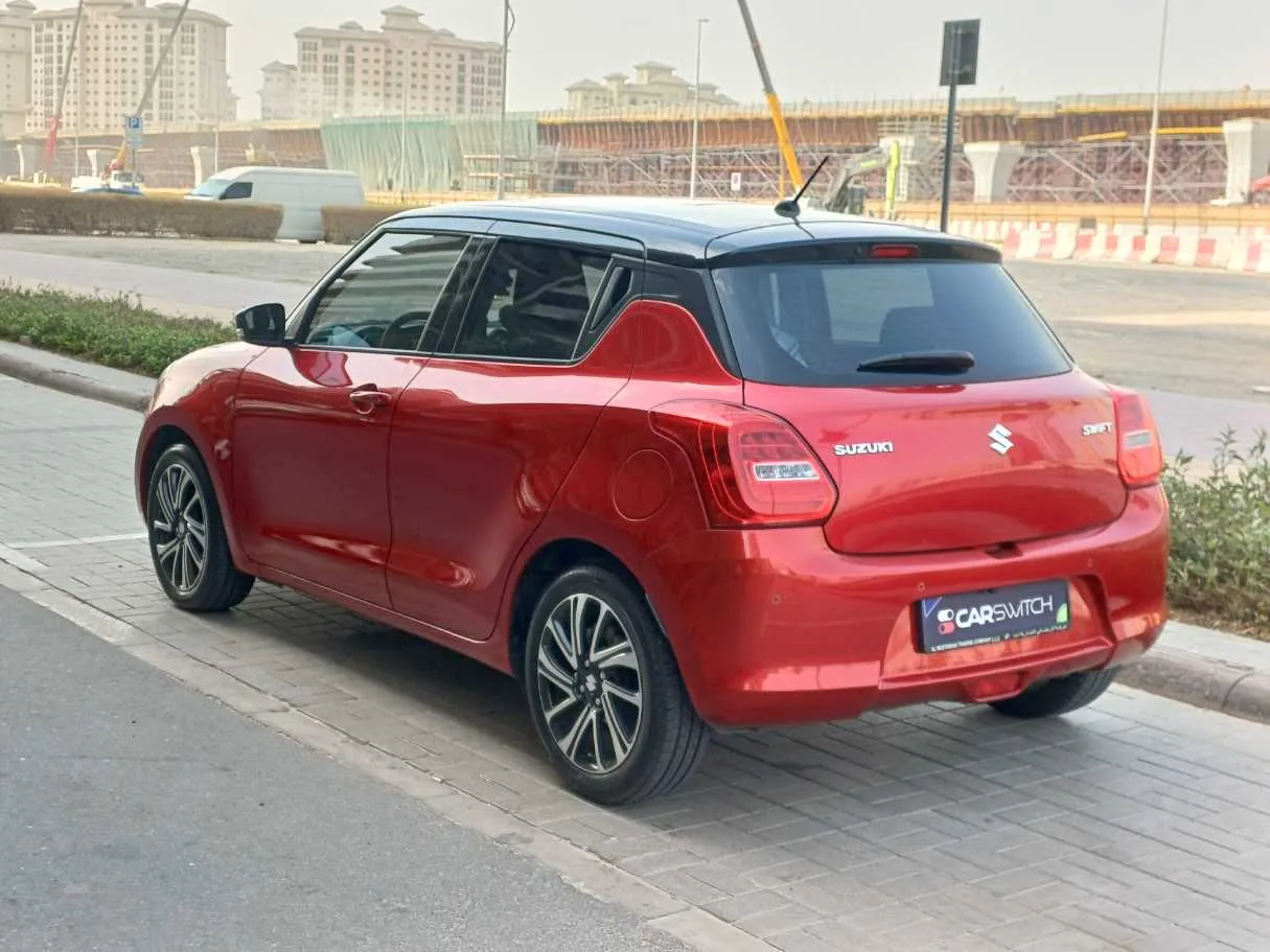 Car image 5