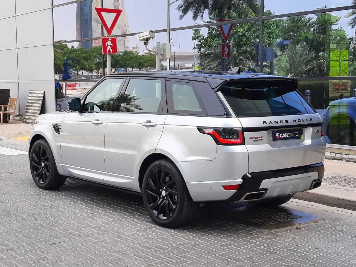 Car image 7