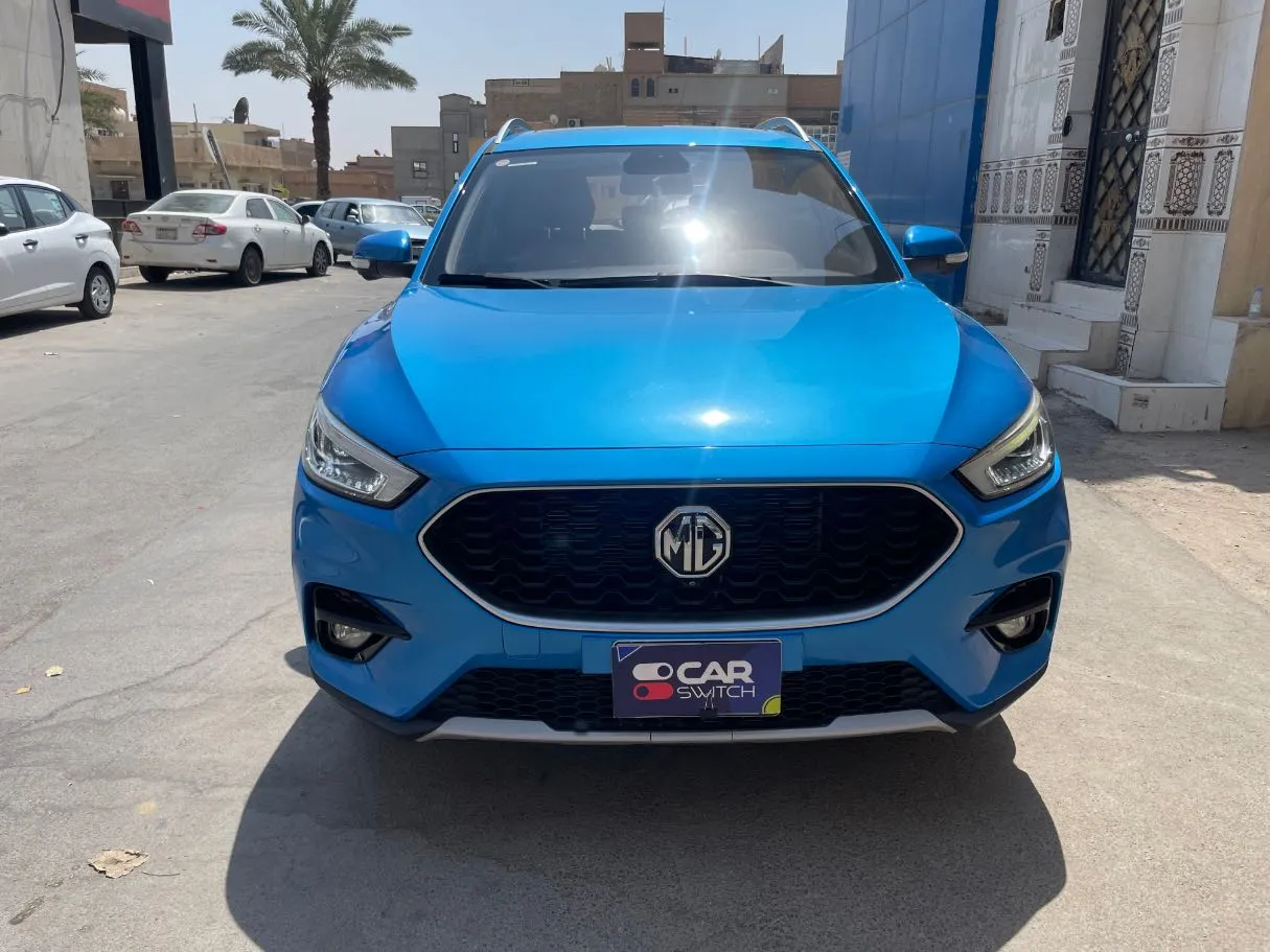 Car image 2
