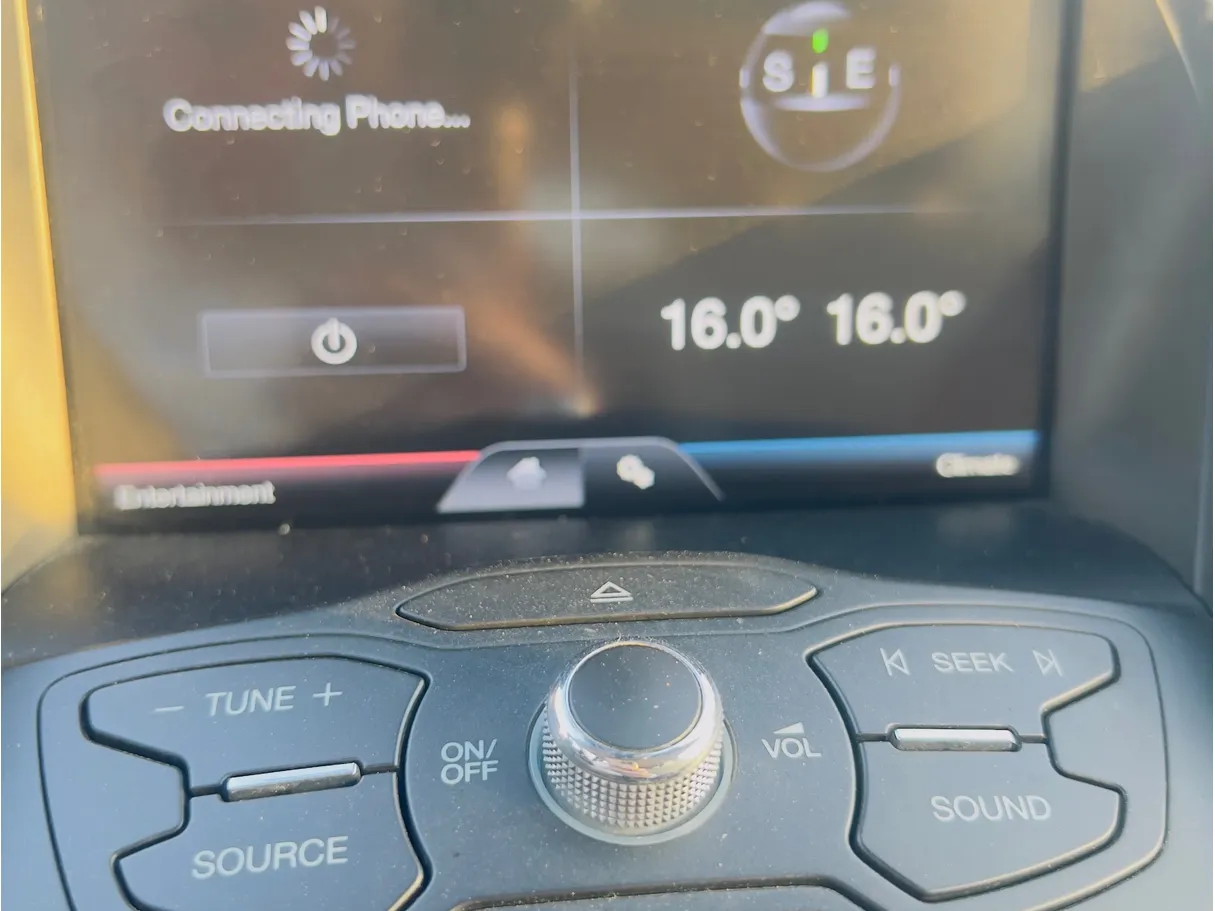 Car image 7