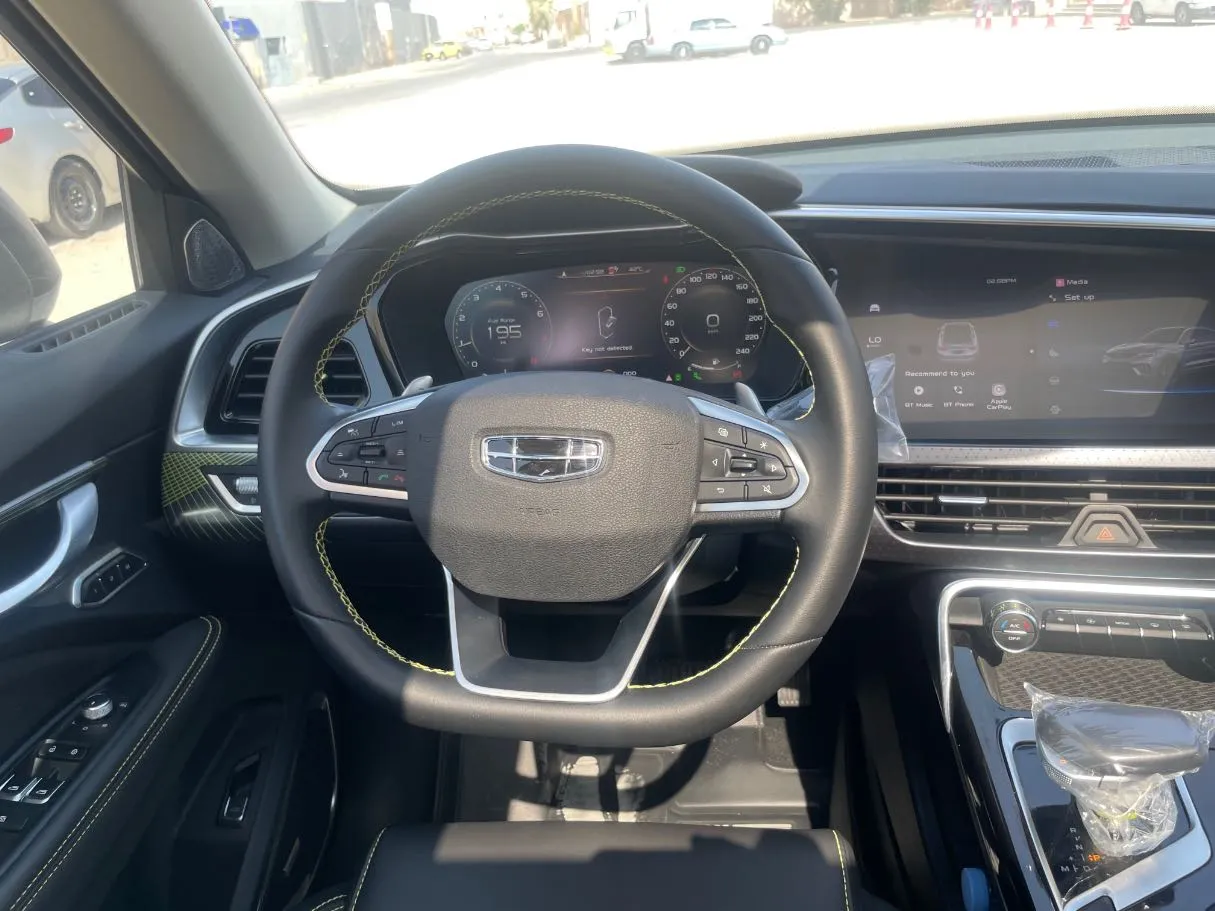 Car image 20