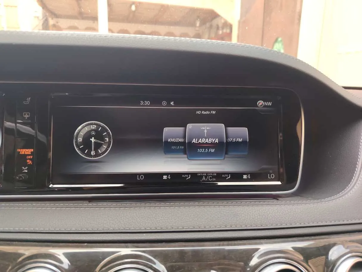 Car image 21