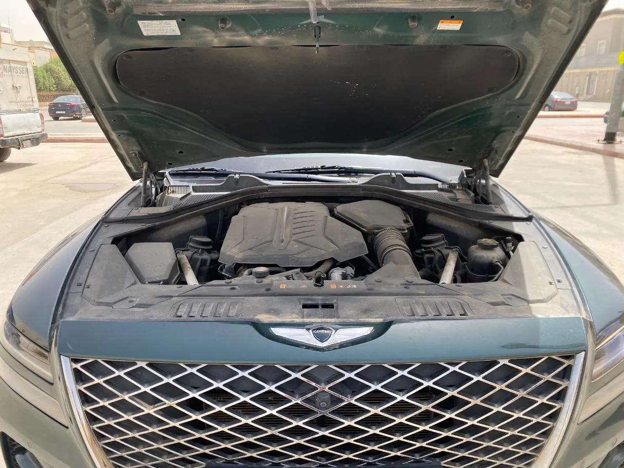 Car image 32