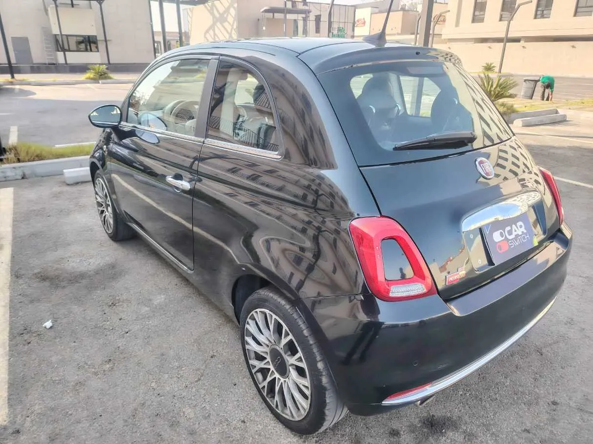 Car image 7
