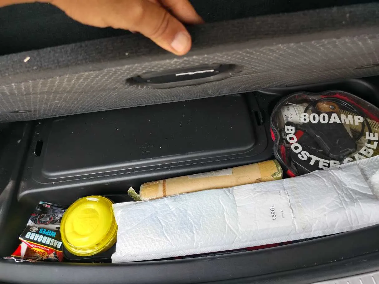 Car image 46