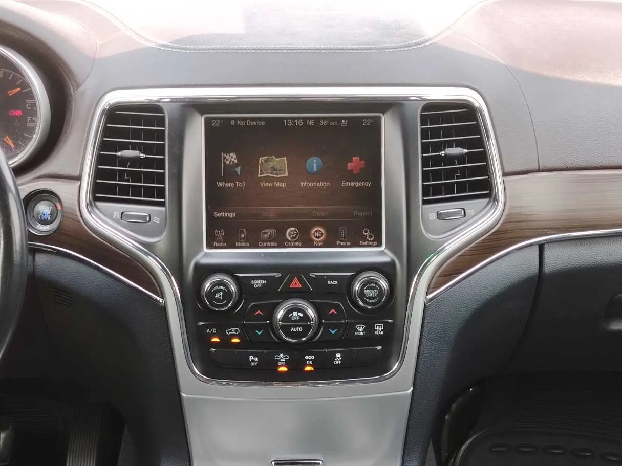 Car image 21