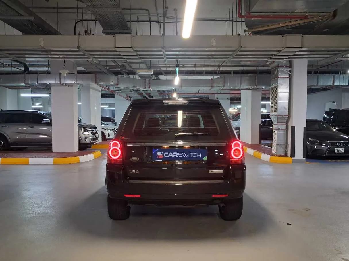 Car image 6