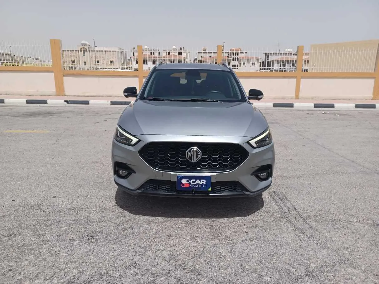 Car image 2