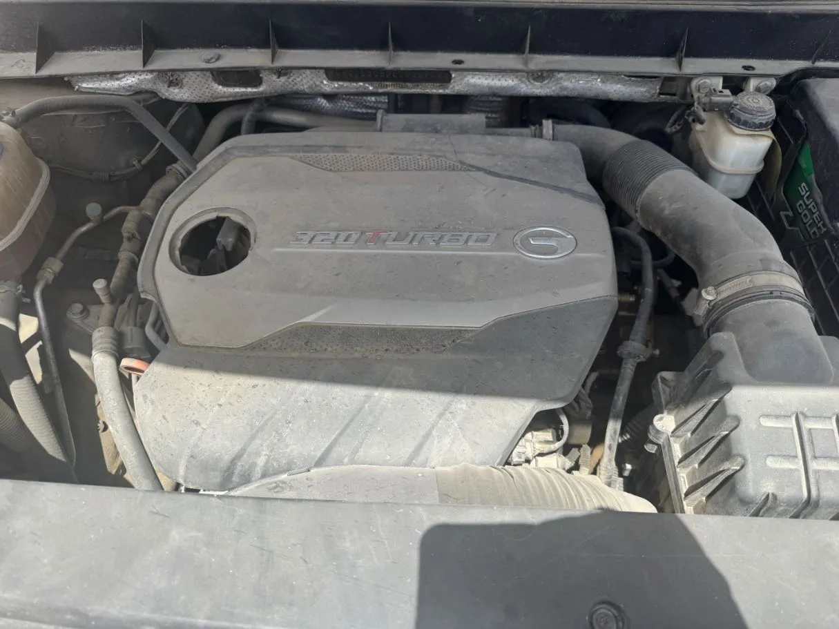Car image 22