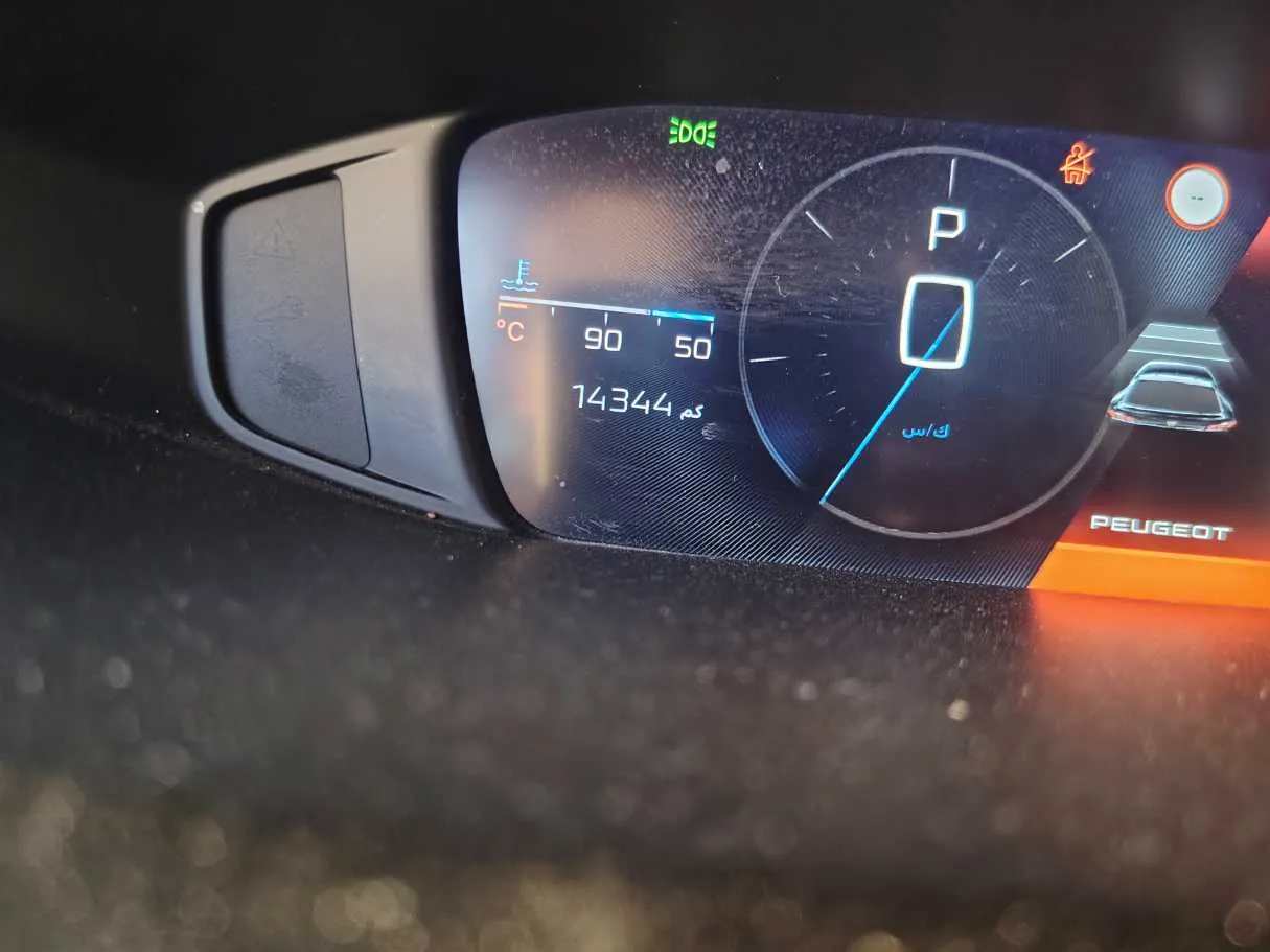 Car image 23