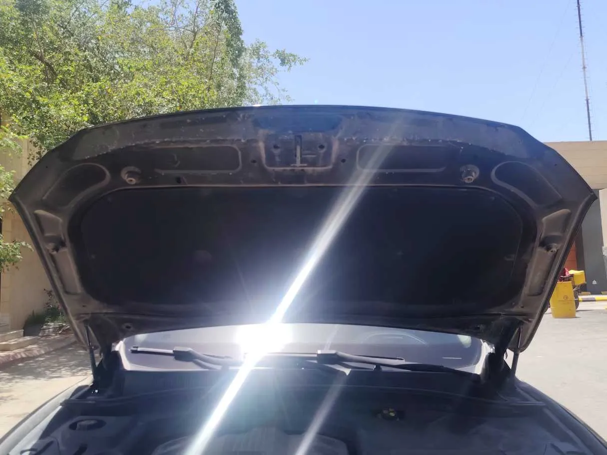 Car image 37