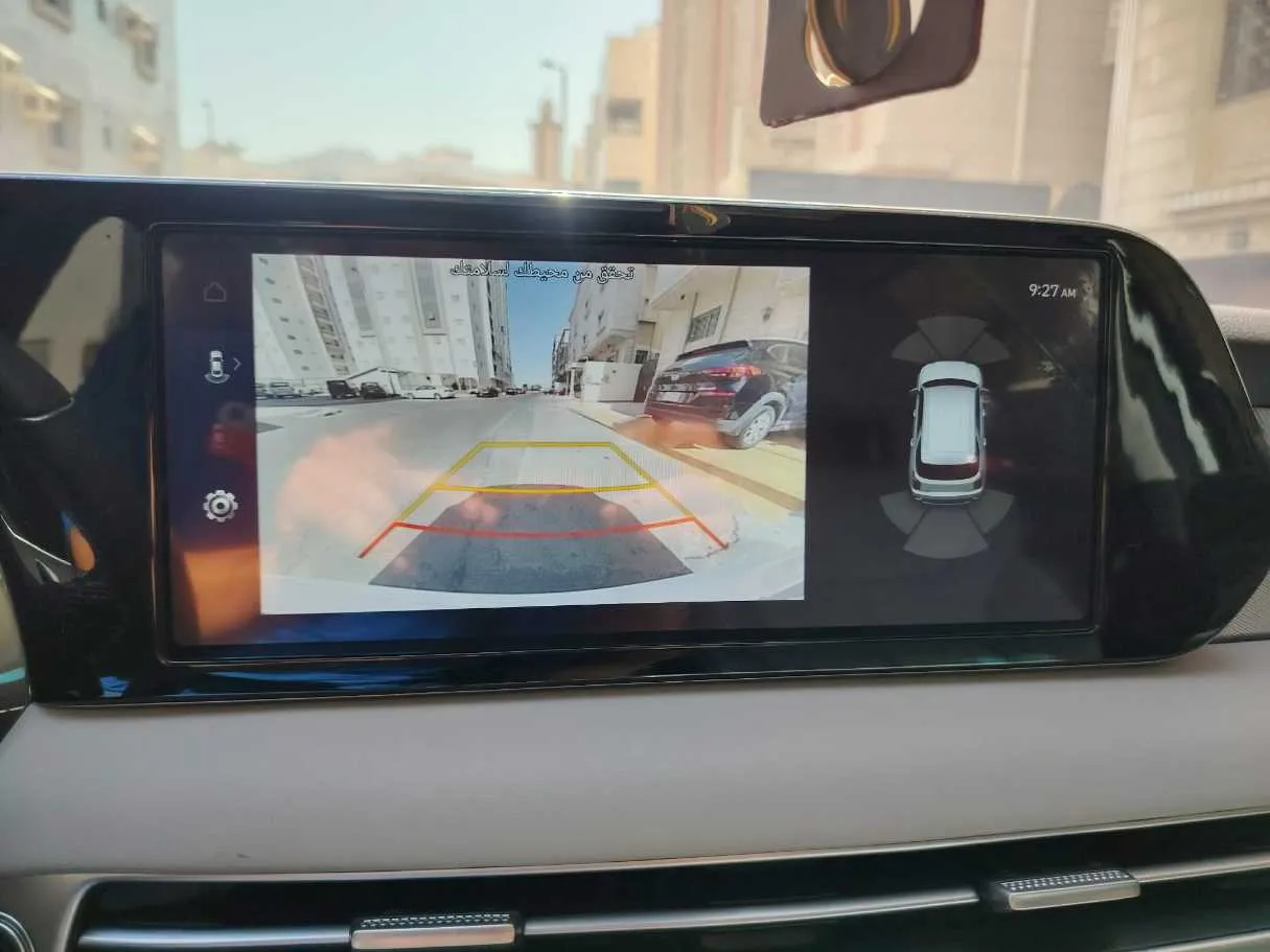 Car image 37