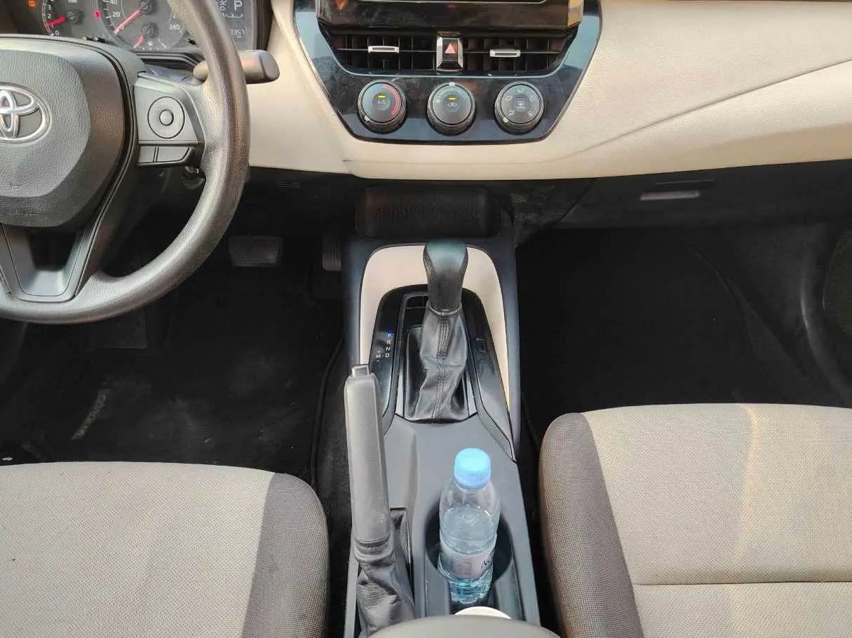 Car image 22