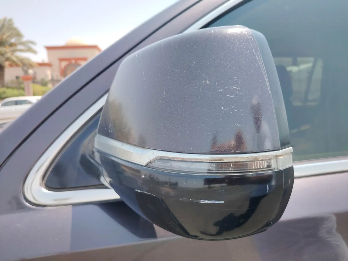 Car image 38