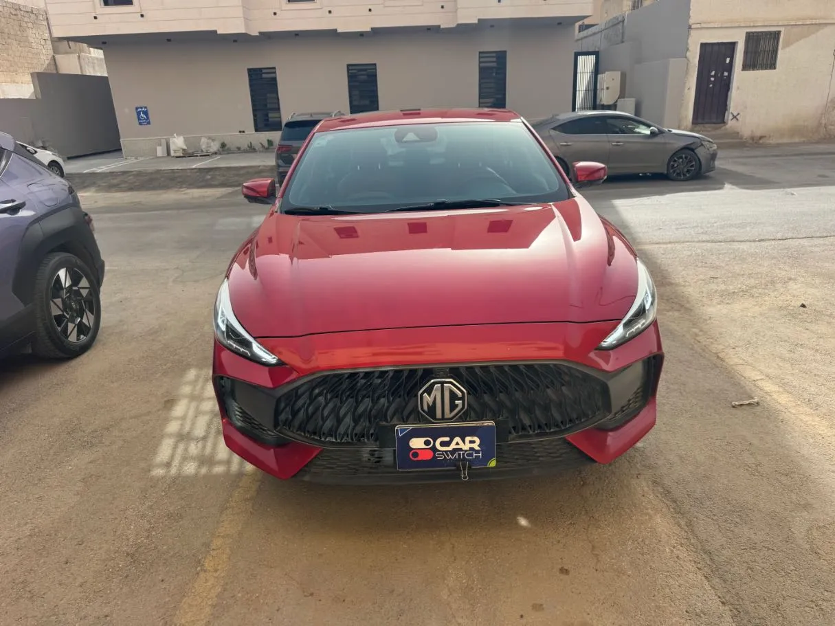Car image 2