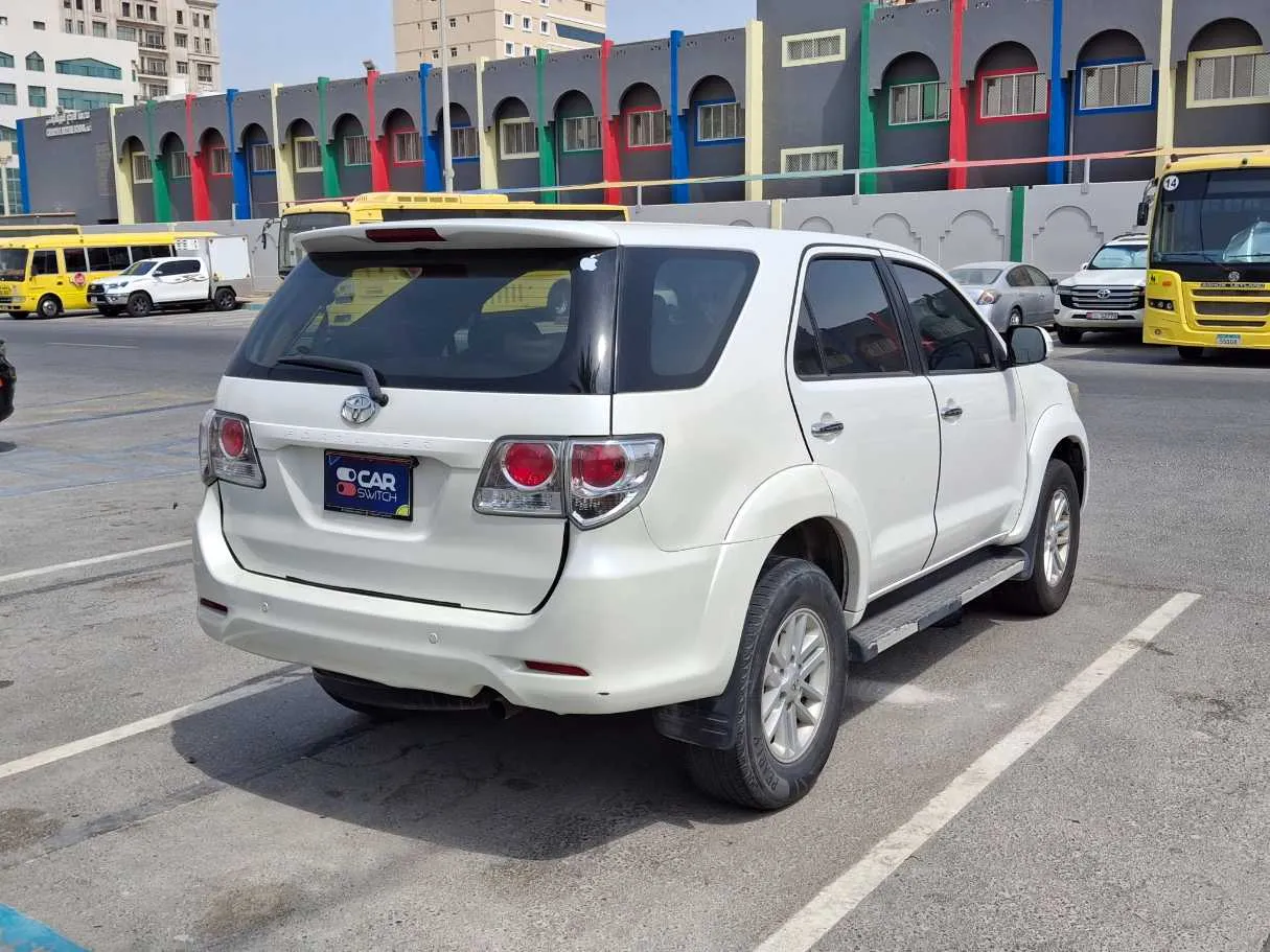 Car image 7