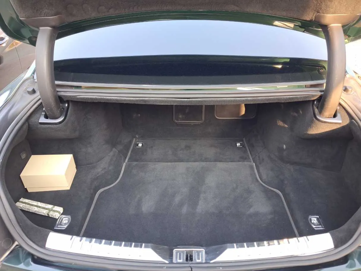 Car image 21