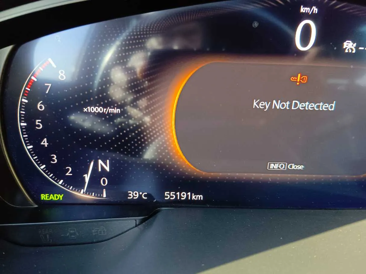 Car image 28