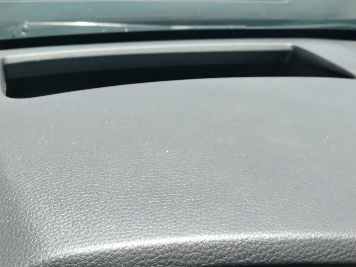 Car image 35