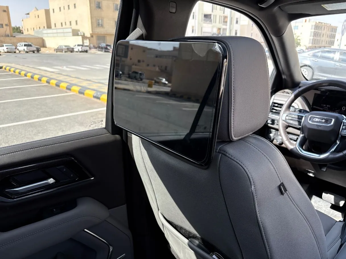 Car image 31