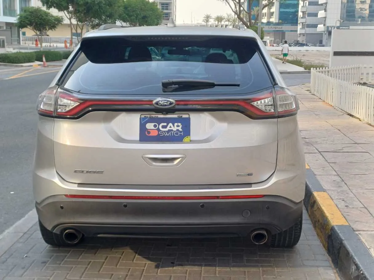 Car image 6