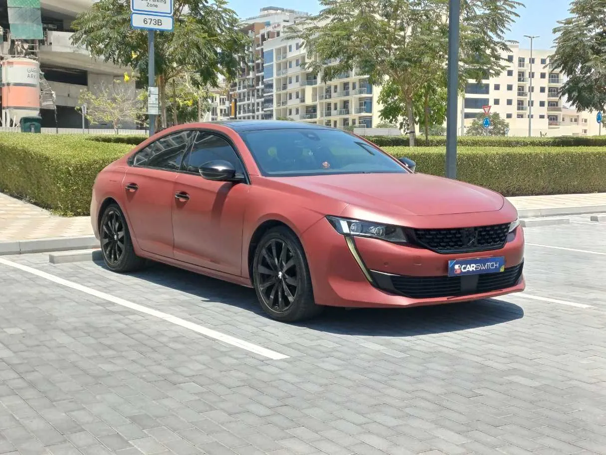 Car image 3