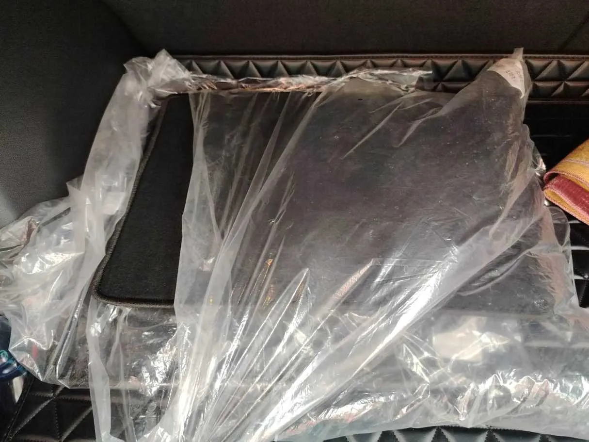 Car image 38