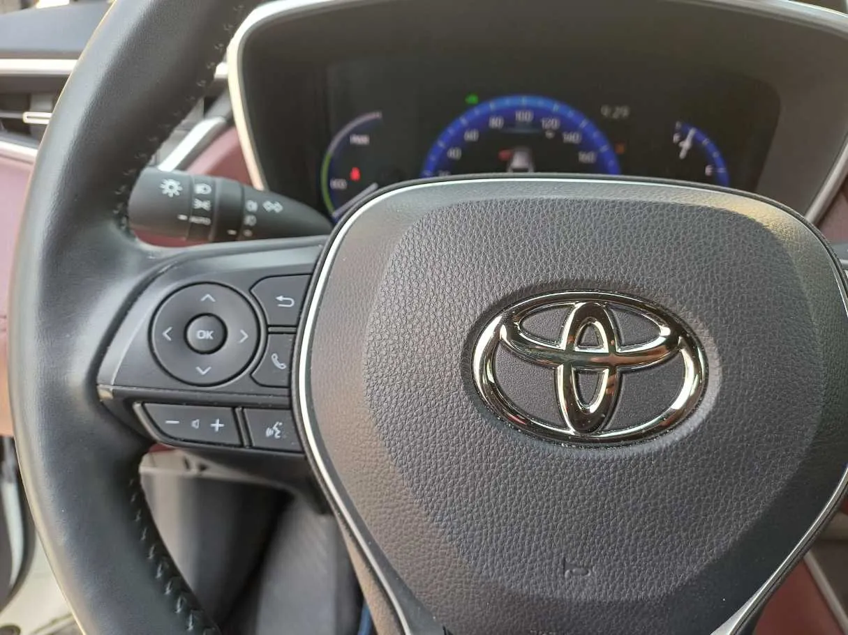 Car image 22
