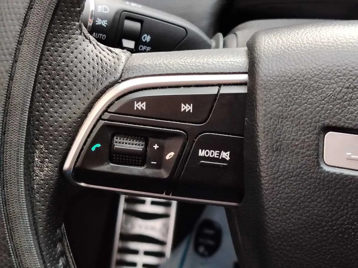 Car image 39