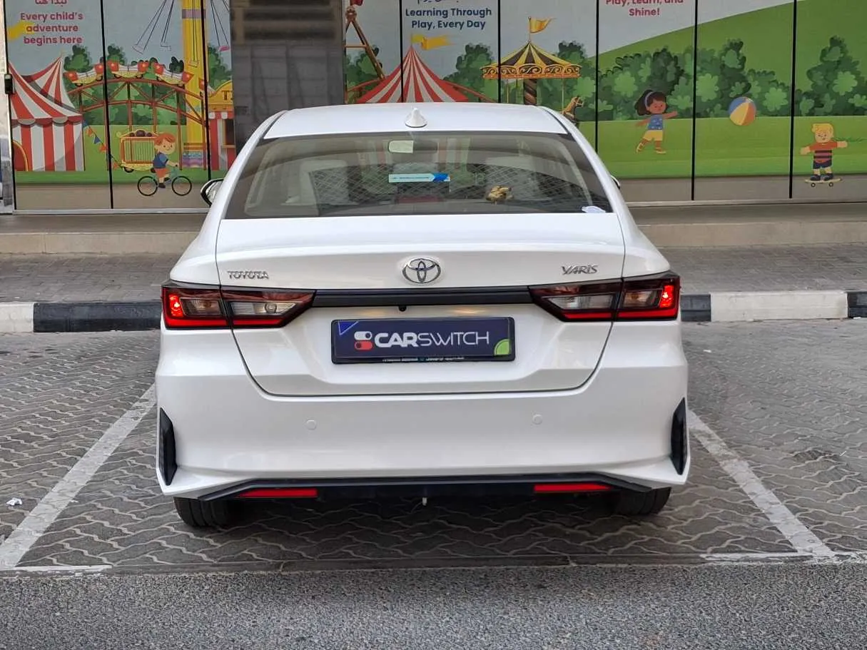 Car image 6