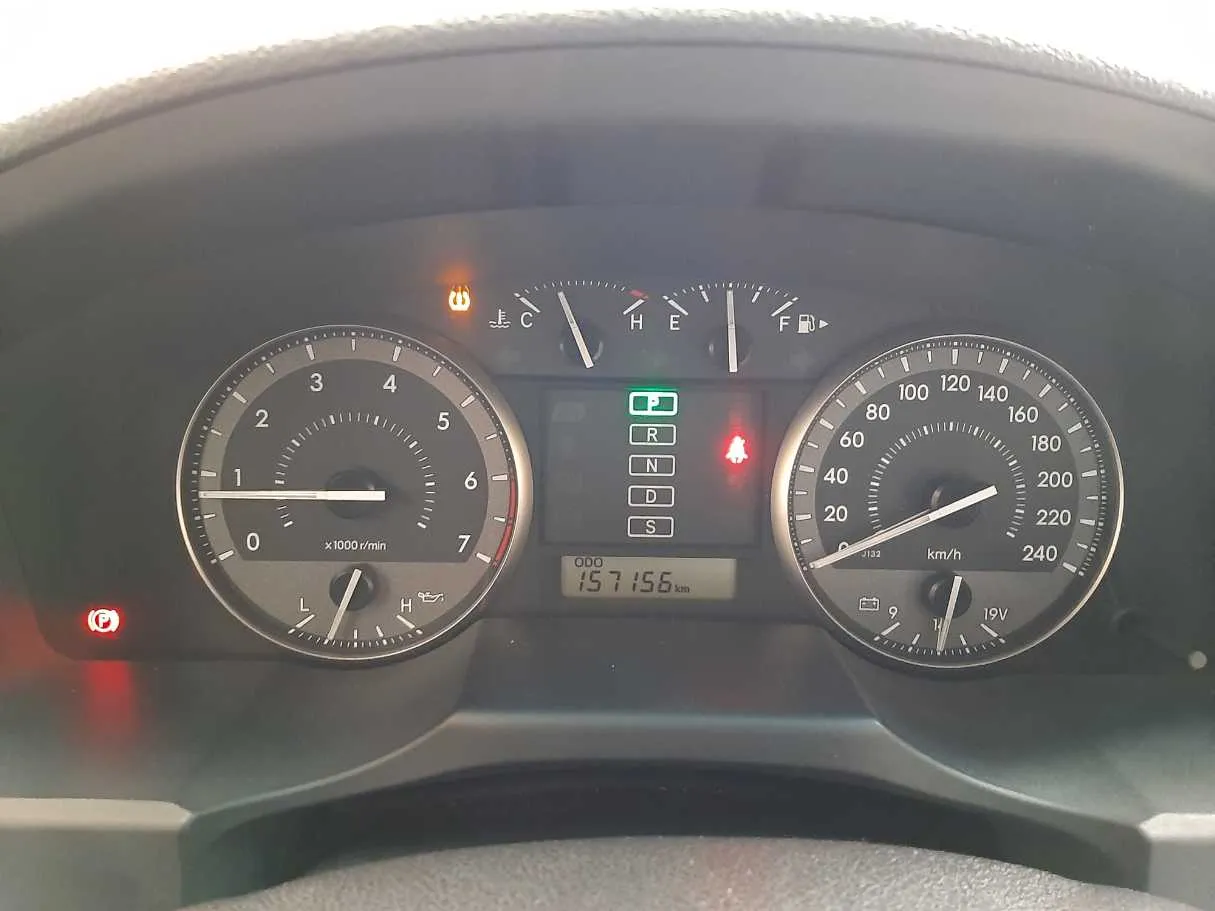 Car image 36