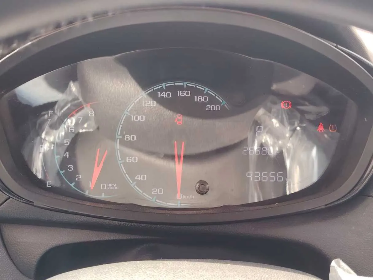 Car image 27
