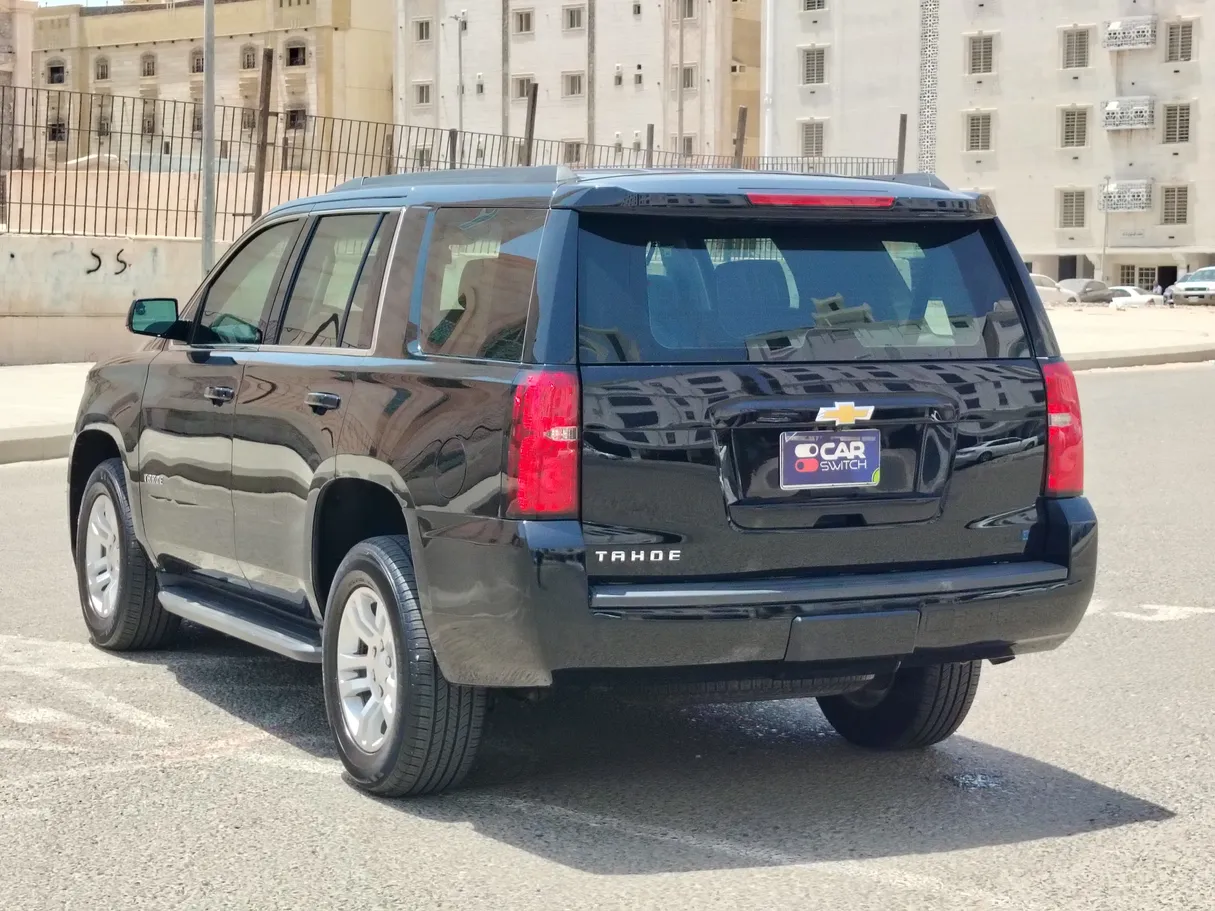 Car image 7