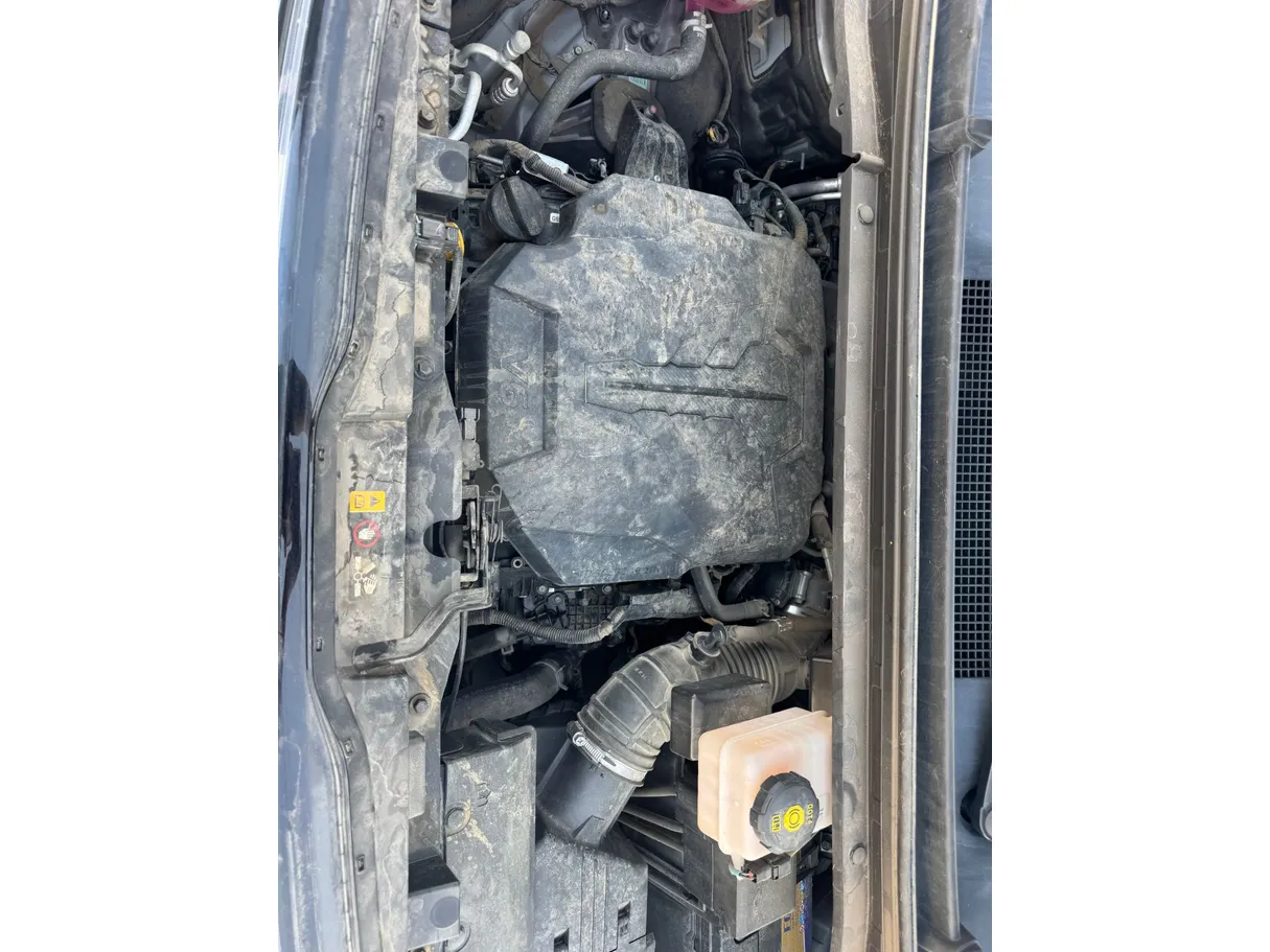 Car image 22