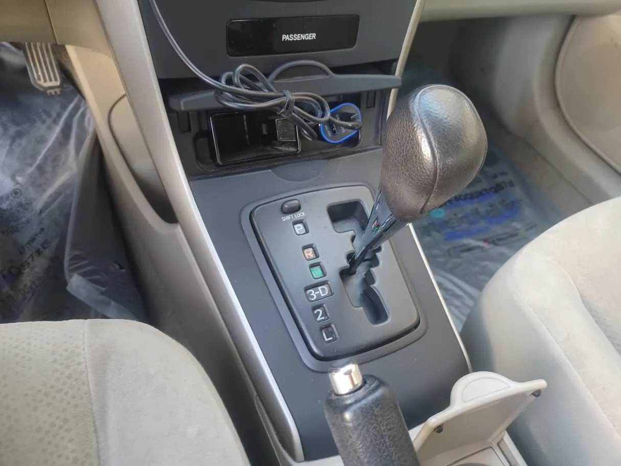 Car image 16